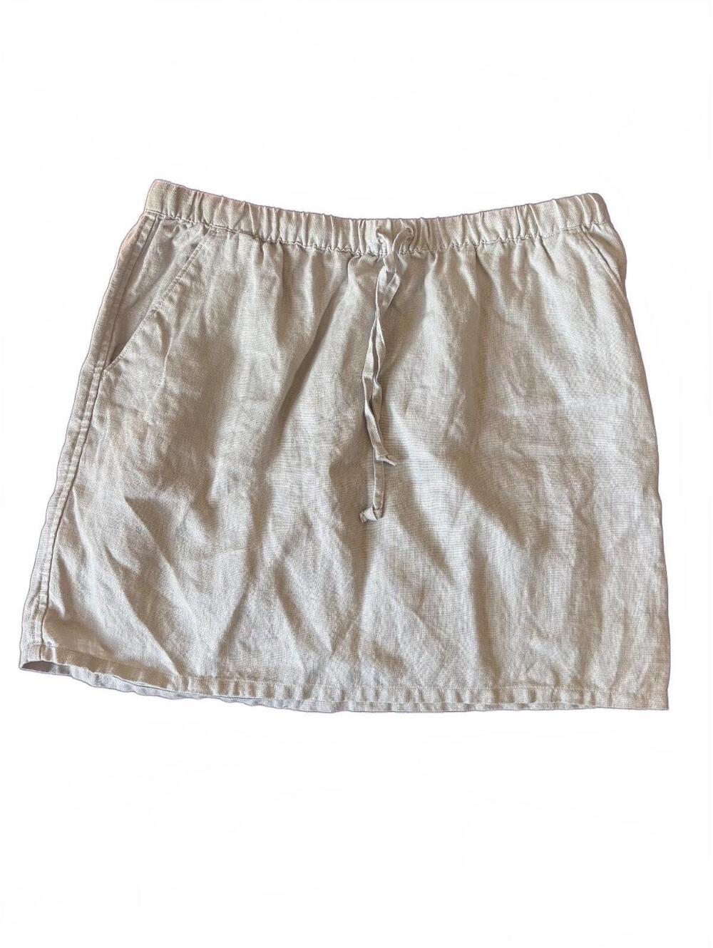 Garnet Hill beige 100% linen mini skirt - woman’s medium